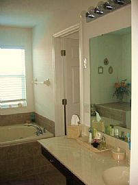 Incredibly Peaceful! Townhouse with Sparkling Community Pool in Orlando, FL (Photo 7 of 10)