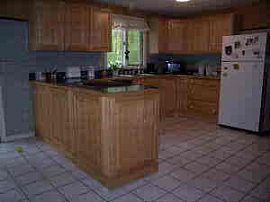 3 Bedroom, 2bath House on Cape Cod - Great Location in Mashpee, MA (Photo 2 of 4)