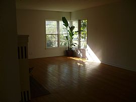 Spacious, Beautiful 3 BR, 3 BA Home with Lots of Natural Light! in North Hollywood, CA (Photo 6 of 9)