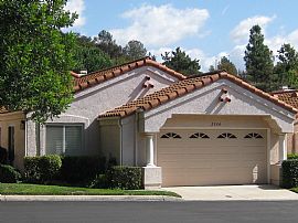 Great Condo in Great Community! Peaceful! Close to Country Club! in Escondido, CA