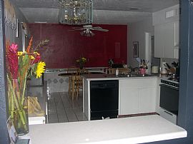 REMODELED 4 BR, 3 BA IN GREAT LOCATION - PETS WELCOME in Phoenix, AZ (Photo 8 of 8)
