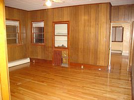 Newly Renovated, Luxurious 3 BR, 1 BA Apartment with Rear Porch in Brockton, MA (Photo 3 of 4)
