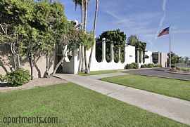 Spacious 1 BR, 1 BA Apartment  - Free Utilities!  in Phoenix, AZ