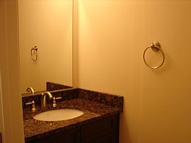 Luxury 3 BR, 3.5 BA Condo - Available Immediately in Vinings, GA (Photo 9 of 12)