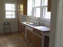 Outstanding 2 BR, 1 BA House with Spacious Kitchen in Cleveland, OH (Photo 3 of 6)