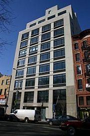 Convenient 1 BR, 1 BA Apartment Near Duty-Free Shopping. in Honolulu, HI (Photo 10 of 10)