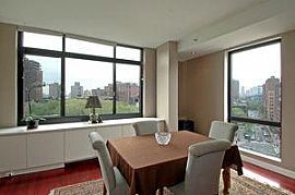 Convenient 1 BR, 1 BA Apartment Near Duty-Free Shopping. in Honolulu, HI (Photo 3 of 10)