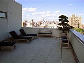 Convenient 1 BR, 1 BA Apartment Near Duty-Free Shopping. in Honolulu, HI (Photo 9 of 10)