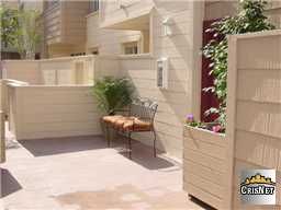 SPACIOUS, Quiet 1 BR, 1 BA Condo in Very Quiet Chatsworth in Chatsworth, CA