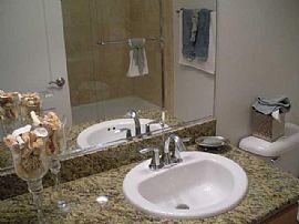 Beautiful 3 to 4 Bedroom Townhome with Lagoon and Ocean Views in Carlsbad, CA (Photo 6 of 7)