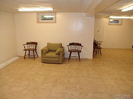 Newly Renovated House in Colonial Douglas Manor in Douglaston, NY (Photo 4 of 8)