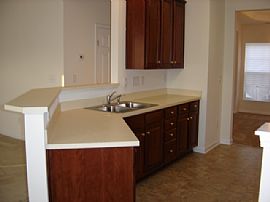 Lovely 3 BR, 2.5 BA Townhome in Moss Creek in Concord, NC