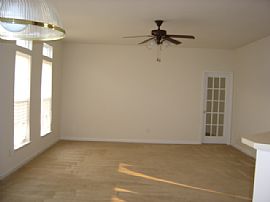 Lovely 3 BR, 2.5 BA Townhome in Moss Creek in Concord, NC (Photo 4 of 8)