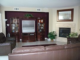 Huge 5 BR, 3.5 BA Home in Eastvale with Extra Bonus Room in Mira Loma, CA (Photo 8 of 12)