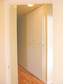 BEAUTIFUL, Newly Renovated 2 Bedroom Townhome in Oakland, CA (Photo 4 of 6)