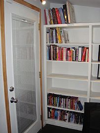 Nice 1 BR, 1 BA Bungalow, All Utilities and Appliances Included! in Hollywood, CA (Photo 1 of 7)