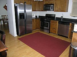 Gorgeous 1800 Sq. Ft. Home - GREAT PRICE - EXCELLENT LOCATION! in Libertyville, IL (Photo 3 of 12)