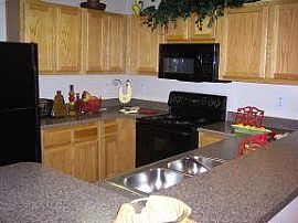 Quaint 1 Bedroom Apartment - MOVE IN READY in Atlanta, GA (Photo 2 of 2)