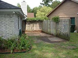 Wonderful 3 BR, 2 BA Home in Immaculate Condition in Savannah, GA (Photo 8 of 8)