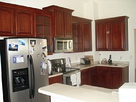 Large 4 BR, 3 BA Executive Home Features Open Floor Plan in Dover, FL (Photo 2 of 4)