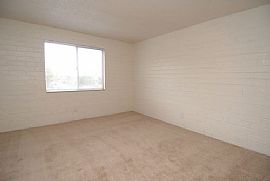 Lovely 2 BR, 2 BA with Big Balcony - 2 Blocks to Infinity Park! in Denver, CO (Photo 4 of 12)