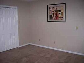 2-Story End-Unit, 1 Br, 1.5 Ba Loft Style Condo in Southpark in Charlotte, NC (Photo 5 of 5)