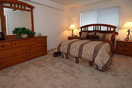 Spacious 2 BR, 1.5 BA Apartment Starting At $610!  900 sq. ft. in Denver, CO (Photo 8 of 12)