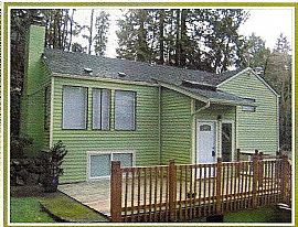 Remodeled, Private 4 Bedroom House in Wooded Setting in Kenmore, WA (Photo 2 of 4)