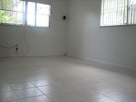 Clean 3 Bedroom House with No Carpet - No Allergy! in Clearwater, FL (Photo 5 of 7)