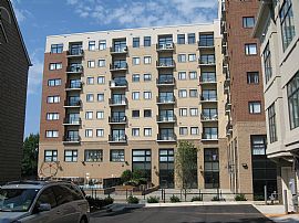 Fantastic 1 BR, 1 BA Condo in Uptown Charlotte with City Views!  in Charlotte, NC