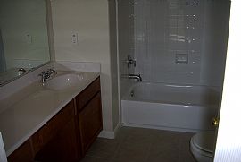 Beautiful 3 BR, 2.5 BA House Recently Built in 2005 in Houston, TX (Photo 5 of 5)
