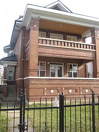 Beautiful, Quality 3 Bedroom, 1800 Sq. Ft. Condo  in Chicago, IL