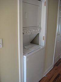 Beautiful, Quality 3 Bedroom, 1800 Sq. Ft. Condo  in Chicago, IL (Photo 9 of 10)