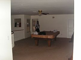 Beautiful 5 Bedroom Home - 4200 Sq. Ft. - Lowest in the Market in Goodyear, AZ (Photo 6 of 12)