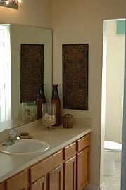 Townhouse-2 Car Garage-Stainless Steel-Granitee Counters in Winter Garden, FL (Photo 2 of 6)