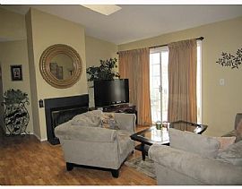 Beautiful 2 Bedroom Condo in Govenors Pointe in North Brunswick, NJ (Photo 4 of 5)