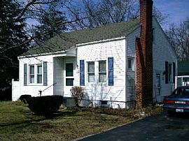 Cape Cod in Town Country Setting with Full Unfinished Basement in Grove City, OH