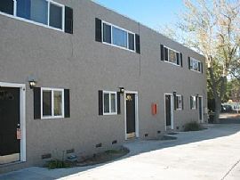 Updated 2 Bedroom Townhome with Rent Special in Concord, CA