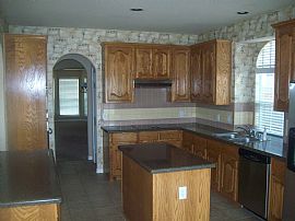 Beautiful 5 Bedroom Home in Mansfield ISD in Mansfield, TX (Photo 7 of 8)