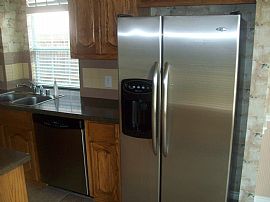 Beautiful 5 Bedroom Home in Mansfield ISD in Mansfield, TX (Photo 8 of 8)