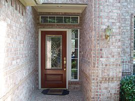 Spectacular 4 Bedroom Home with Spacious Kitchen  in Grapevine, TX (Photo 2 of 7)