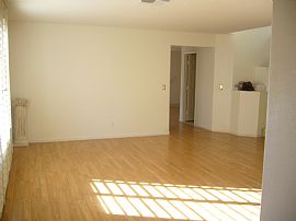 Amazing 4 BR, 2.5 BA Home in  Wonderful  Peccole Ranch in Las Vegas, NV (Photo 4 of 4)