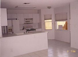 Beautiful Large 4 BR, 2.5 BA Family Home in Miami, Florida in Kendall, FL (Photo 3 of 8)