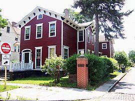 Beautiful 3 Bedroom Apartment in Historical CORN HILL!  in Rochester, NY