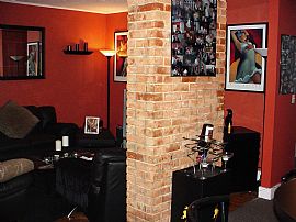 Beautiful 3 Bedroom Apartment in Historical CORN HILL!  in Rochester, NY (Photo 5 of 5)