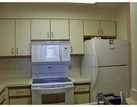 Peaceful 2 Bedroom Condo in Feather Sound at Crystal Bay  in Clearwater, FL (Photo 1 of 4)