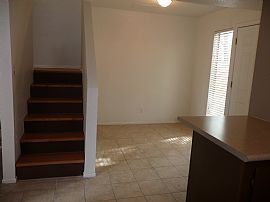 Refurbished 2 Bedroom Townhome with Fenced Yard in Mesa, AZ (Photo 3 of 8)