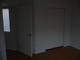 Refurbished 2 Bedroom Townhome with Fenced Yard in Mesa, AZ (Photo 5 of 8)