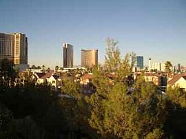 Resort Style Living -1 BR, 1 BA Penthouse Floor Unit in Las Vegas, NV