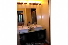 Beautiful 3 Bedroom Townhome with Garage - Available in Randallstown, MD (Photo 7 of 8)